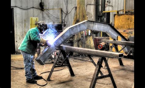 Metal fabrication goes back to school